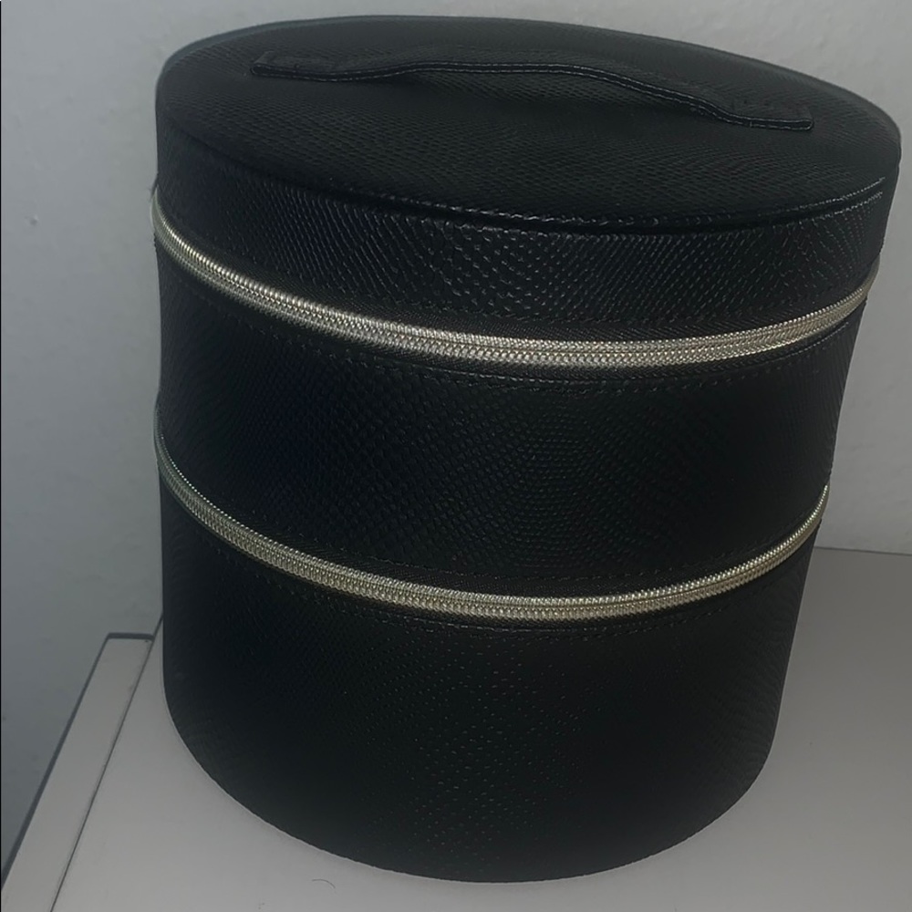 Makeup bag